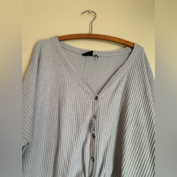 Urban Outfitters Out from Under Waffle Knit Button Down Sz L - Picture 3 of 6